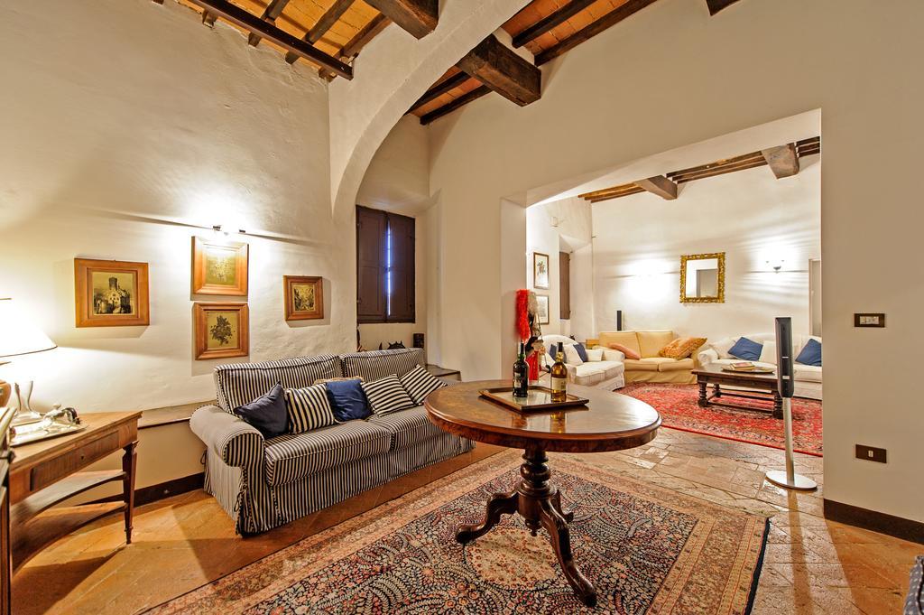 Tenuta Di Petriolo Guest House Torrita di Siena Bagian luar foto