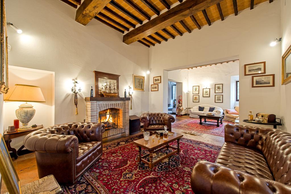 Tenuta Di Petriolo Guest House Torrita di Siena Bagian luar foto